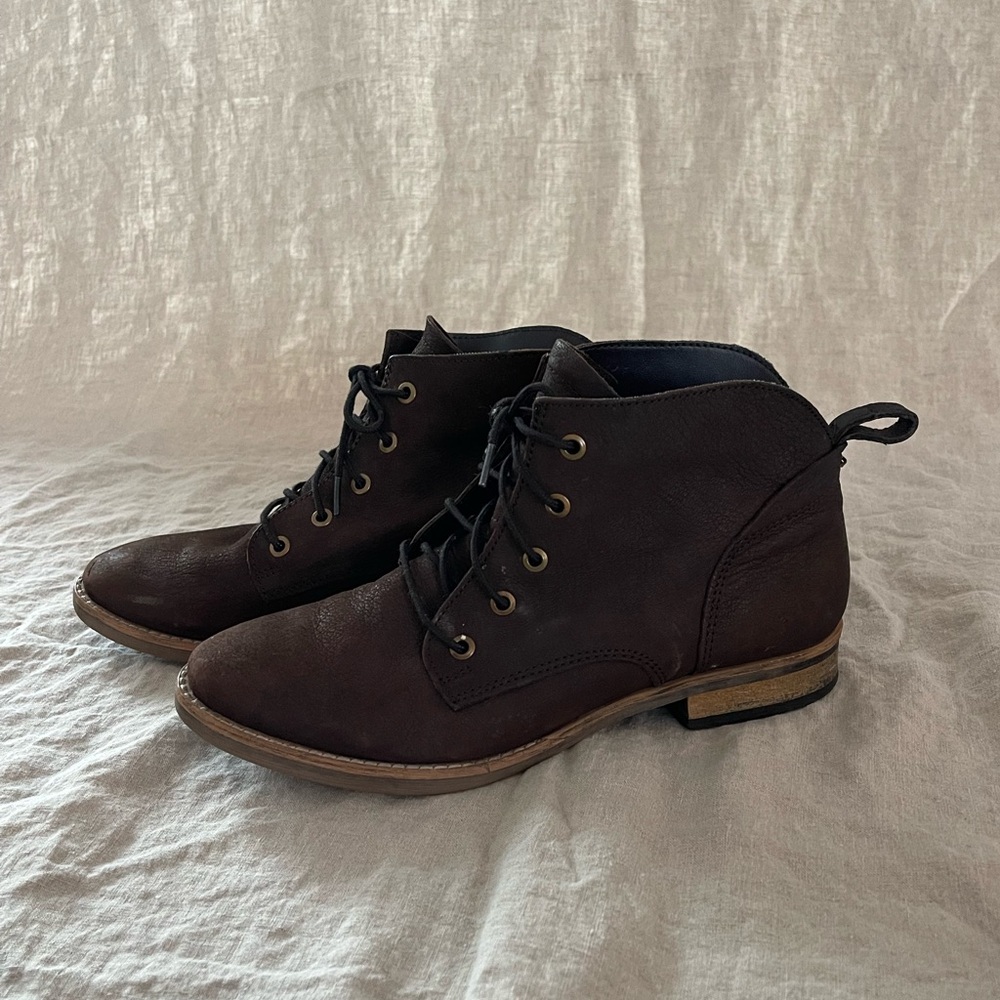 Diba Genuine Leather Ankle Boots